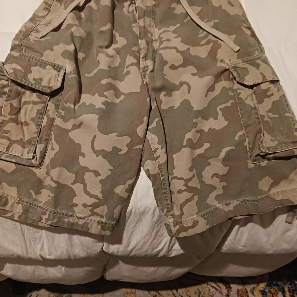 Vintage Arizona Jean Co. Camo shorts